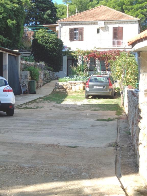 Apartments Skrivaneli Jelsa  Zewnętrze zdjęcie
