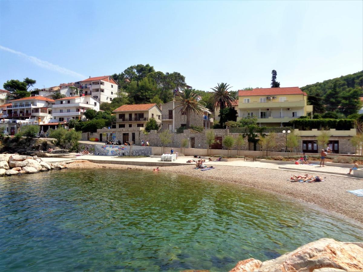 Apartments Skrivaneli Jelsa  Zewnętrze zdjęcie