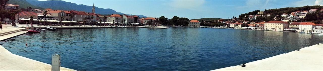 Apartments Skrivaneli Jelsa  Zewnętrze zdjęcie