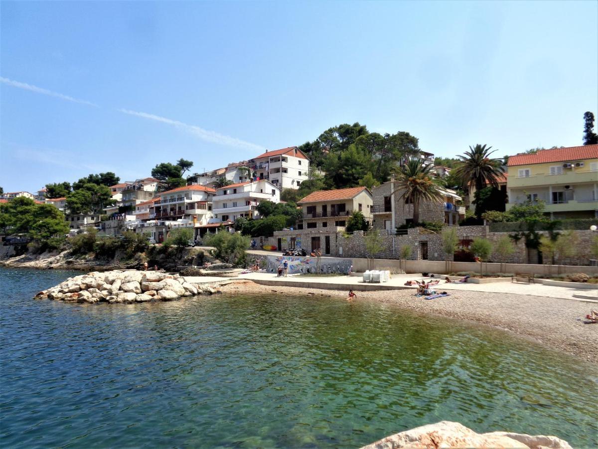 Apartments Skrivaneli Jelsa  Zewnętrze zdjęcie